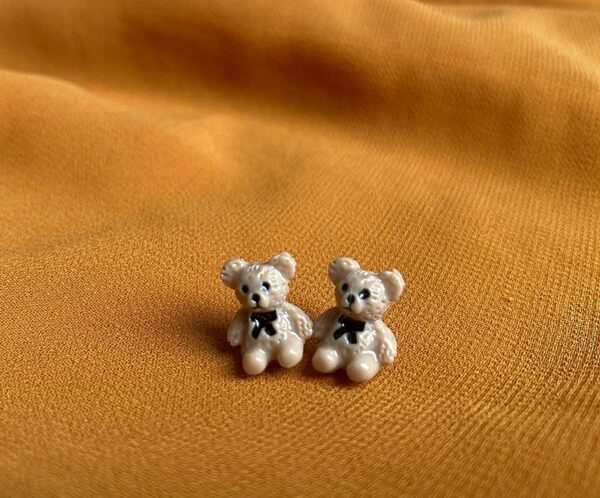 Teddy Studs (Brown)